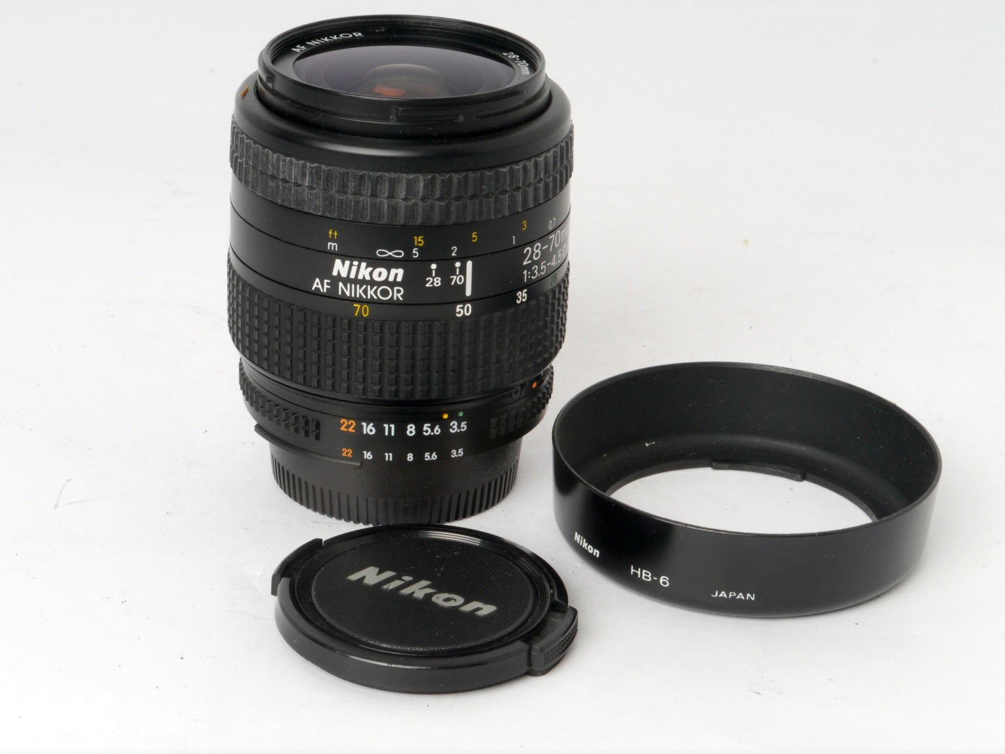 Nikon AF 3,5–4,5/28–70 mm D – sehr guter Zustand