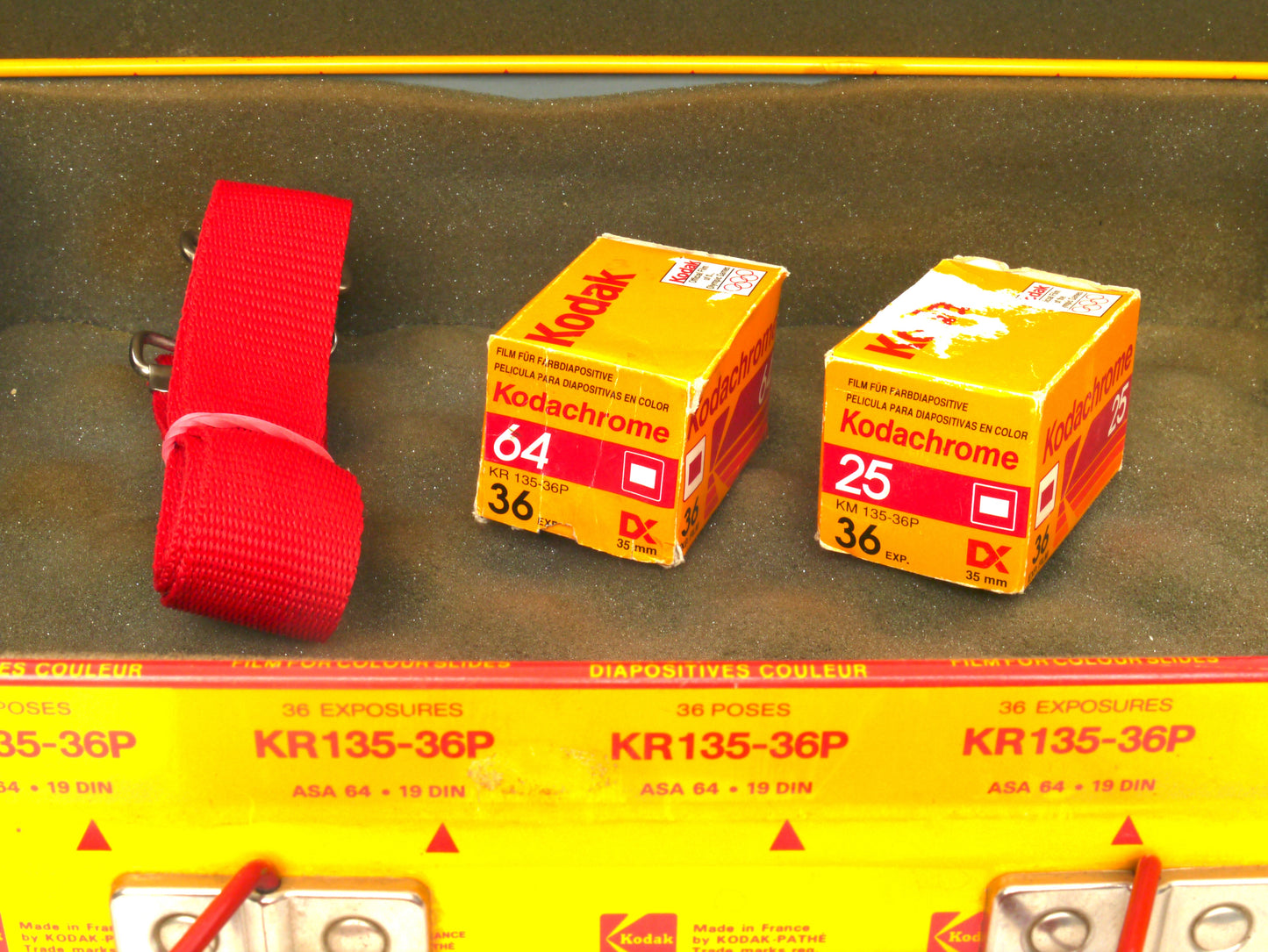 Kodak Koffer mit Kodachrome 64 Motiven – guter Zustand