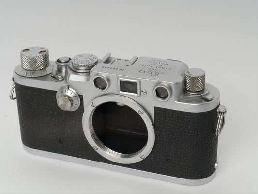 Leica IIIf chrom red Dial Gehäuse Art. LOOHW – sehr guter Zustand
