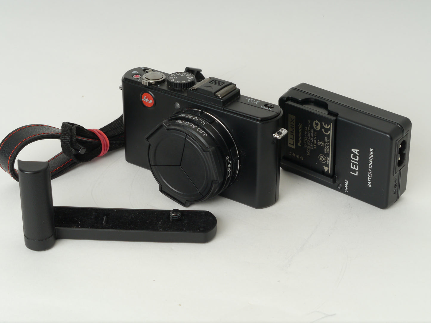 Leica D-Lux 5 Digitalkamera mit Zubehör– guter Zustand