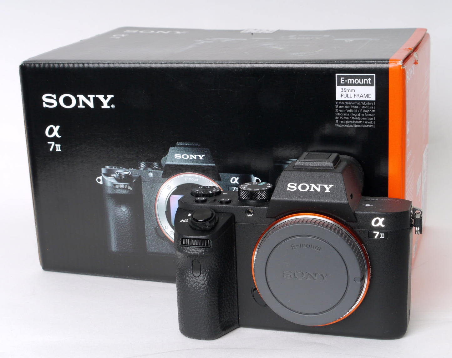 Sony Alpha ILC 7 II Gehäuse – mit 23 Auslösungen neuwertig