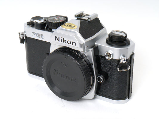 Nikon FM2 Gehäuse, silber – Gut