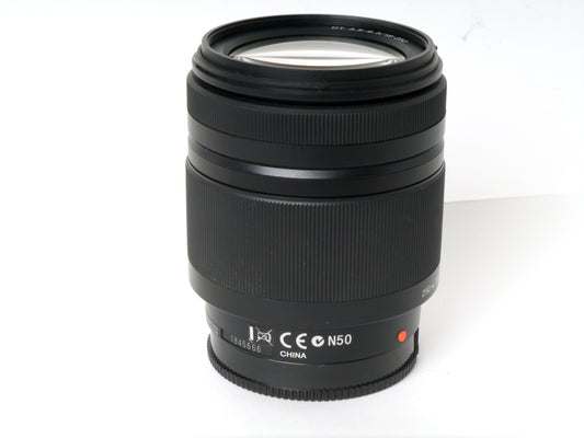 Sony DT 3,5-6,3/18-250mm Objektiv – Gut