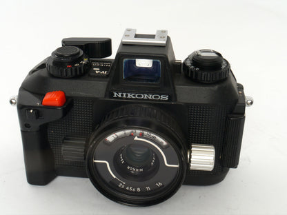Nikon Nikonos IV Gehäuse mit UW Nikkor 2,5/35 mm – sehr guter Zustand