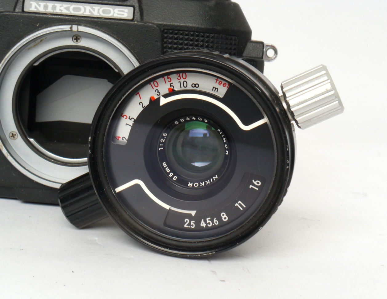 Nikon Nikonos IV Gehäuse mit UW Nikkor 2,5/35 mm – sehr guter Zustand
