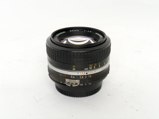 Nikon MF 1,4/50 mm Ai – sehr guter Zustand