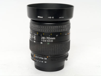 Nikon AF 3,5–4,5/28–70 mm D – sehr guter Zustand