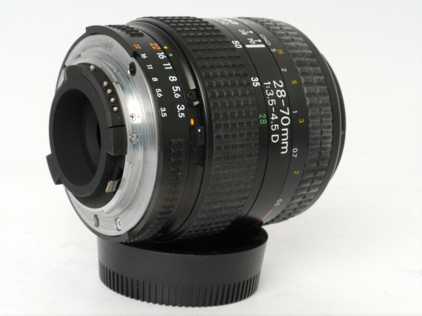 Nikon AF 3,5–4,5/28–70 mm D – sehr guter Zustand