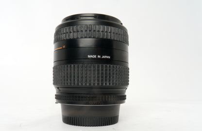 Nikon AF 3,5–4,5/28–70 mm D – sehr guter Zustand