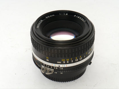 Nikon MF 1,8/50 mm AiS – sehr guter Zustand