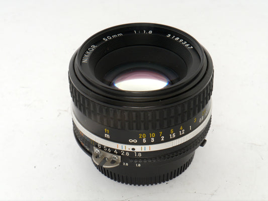 Nikon MF 1,8/50 mm AiS – sehr guter Zustand