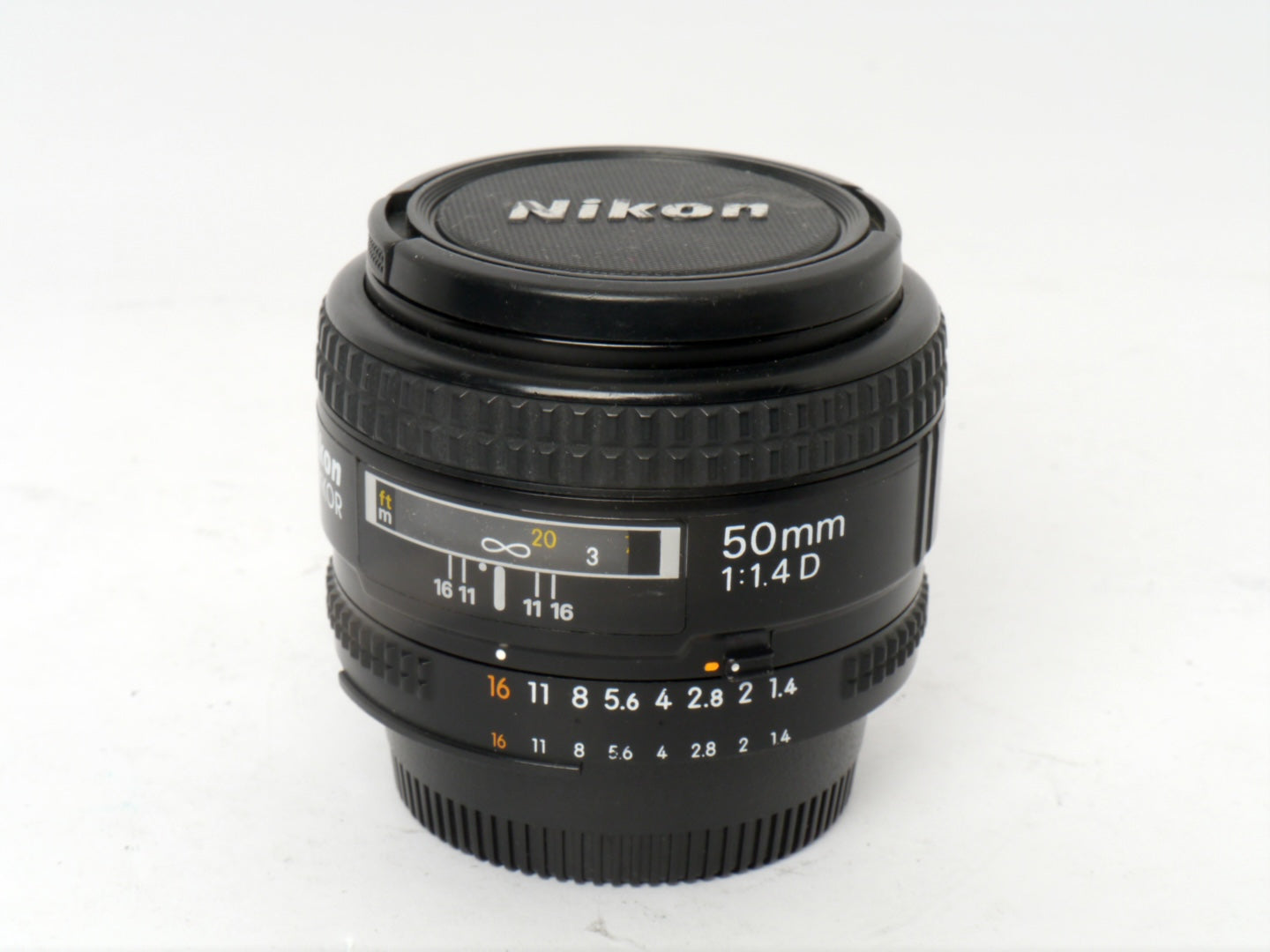 Nikon AF 1,4/50 mm D – sehr guter Zustand