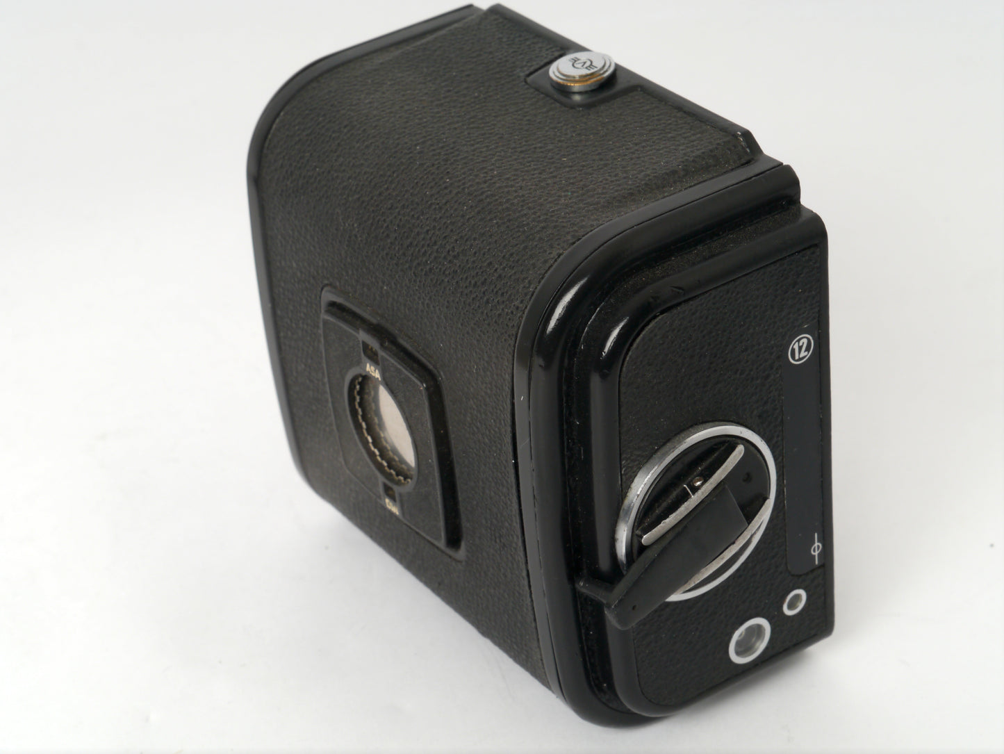 Hasselblad 501C Gehäuse mit Zeiss S-Planar 5,6/120 mm, A12 Magazin und NC2 Prisma – sehr guter Zustand