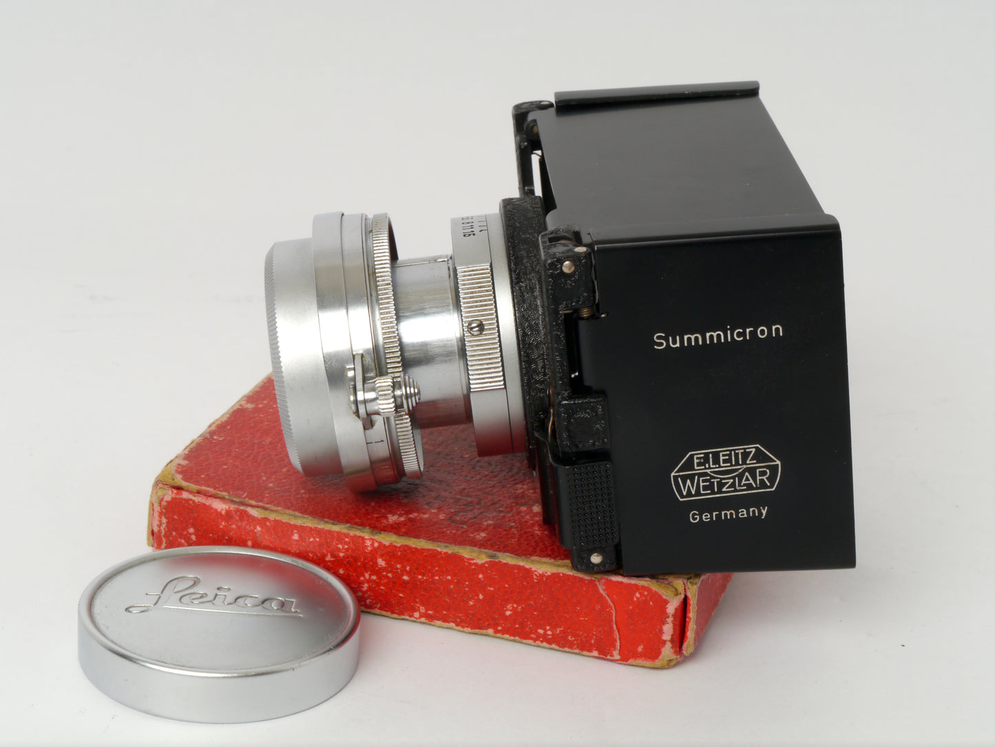 Leica Summicron M39 2/50 mm Art. SOOIC „Radioactive Thorium Glass“ – guter Zustand, mit orginal Leica Sonnenblende