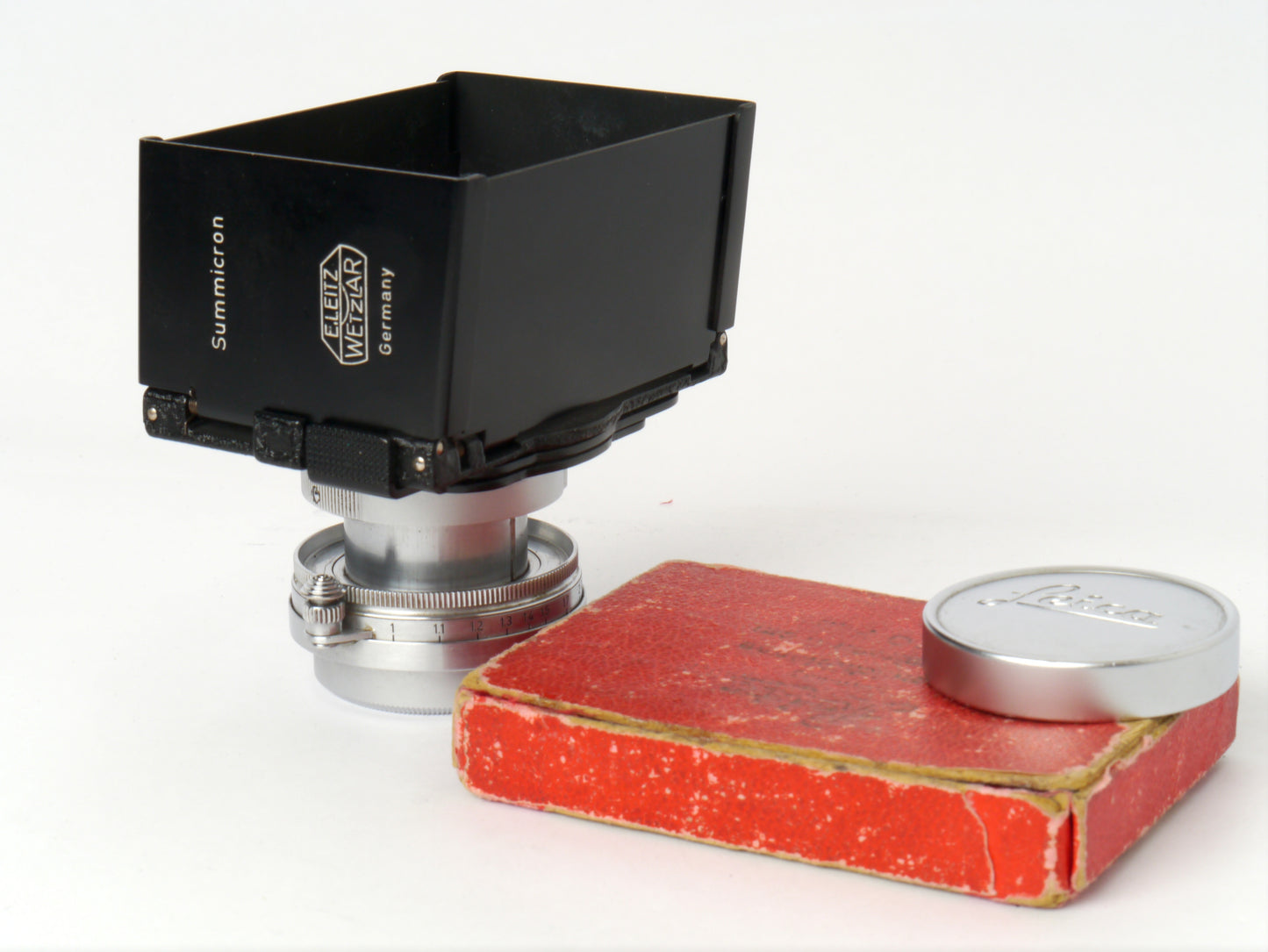 Leica Summicron M39 2/50 mm Art. SOOIC „Radioactive Thorium Glass“ – guter Zustand, mit orginal Leica Sonnenblende