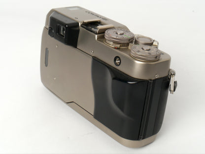 Contax G1 Kamera mit Planar 2/45 mm T* – sehr guter Zustand