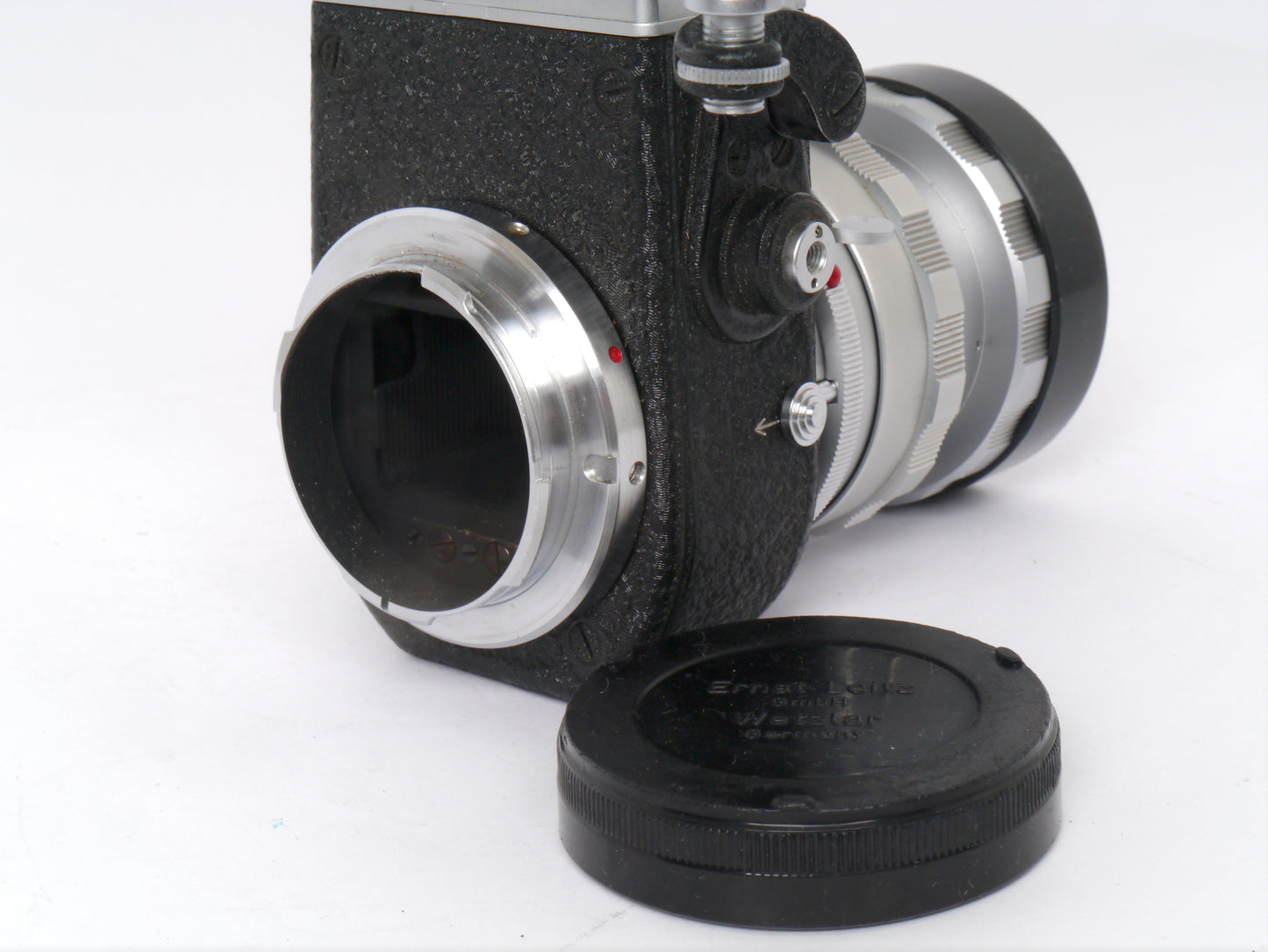 Leica Elmar 3,5/65 mm chrom mit Einstellschnecke Art. 16464 und Visoflex II mit 90° Lupe Art. OTVXO / 16461 – sehr guter Zustand