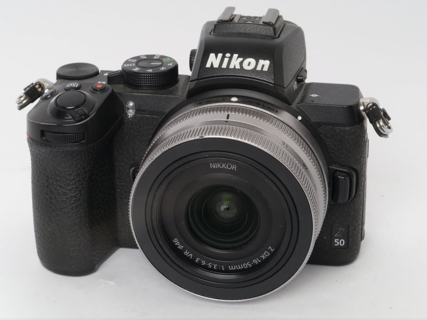 Nikon Z 50 Gehäuse mit Nikkor Z DX 3,5–6,3/16–50 mm VR – guter Zustand