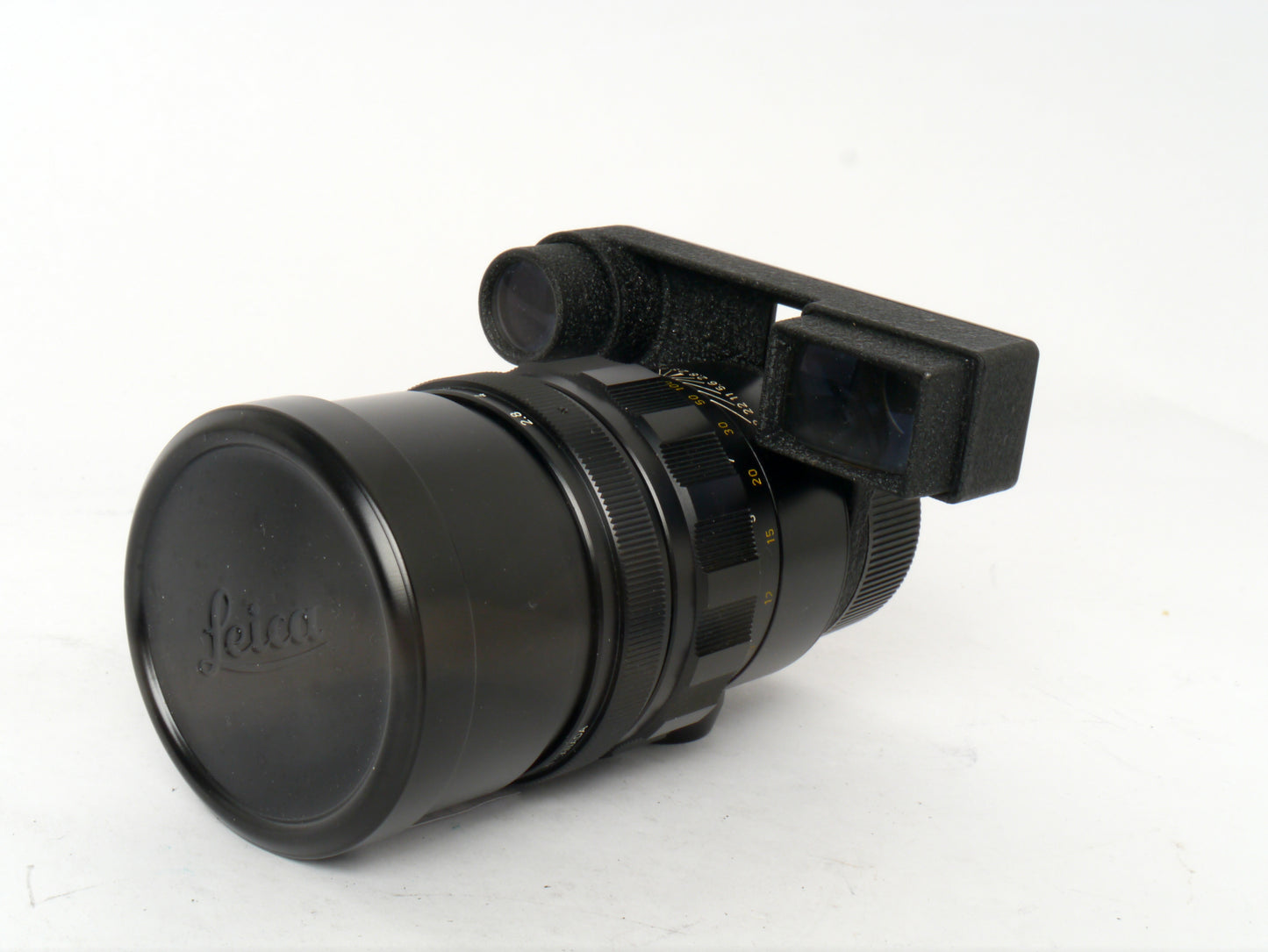 Leica Elmarit-M 2,8/135 mm Art. 11829 (1. Version, Serie 7) – sehr guter Zustand