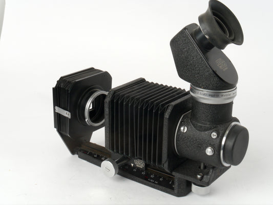 Leica Visoflex I Spiegelkasten Art. PLOOT mit 45° 4× Lupe Art. PEGOO, original Doppeldrahtauslöser– sehr guter Zustand