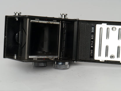 Yashica Modell D, 6×6 Set – sehr guter Zustand