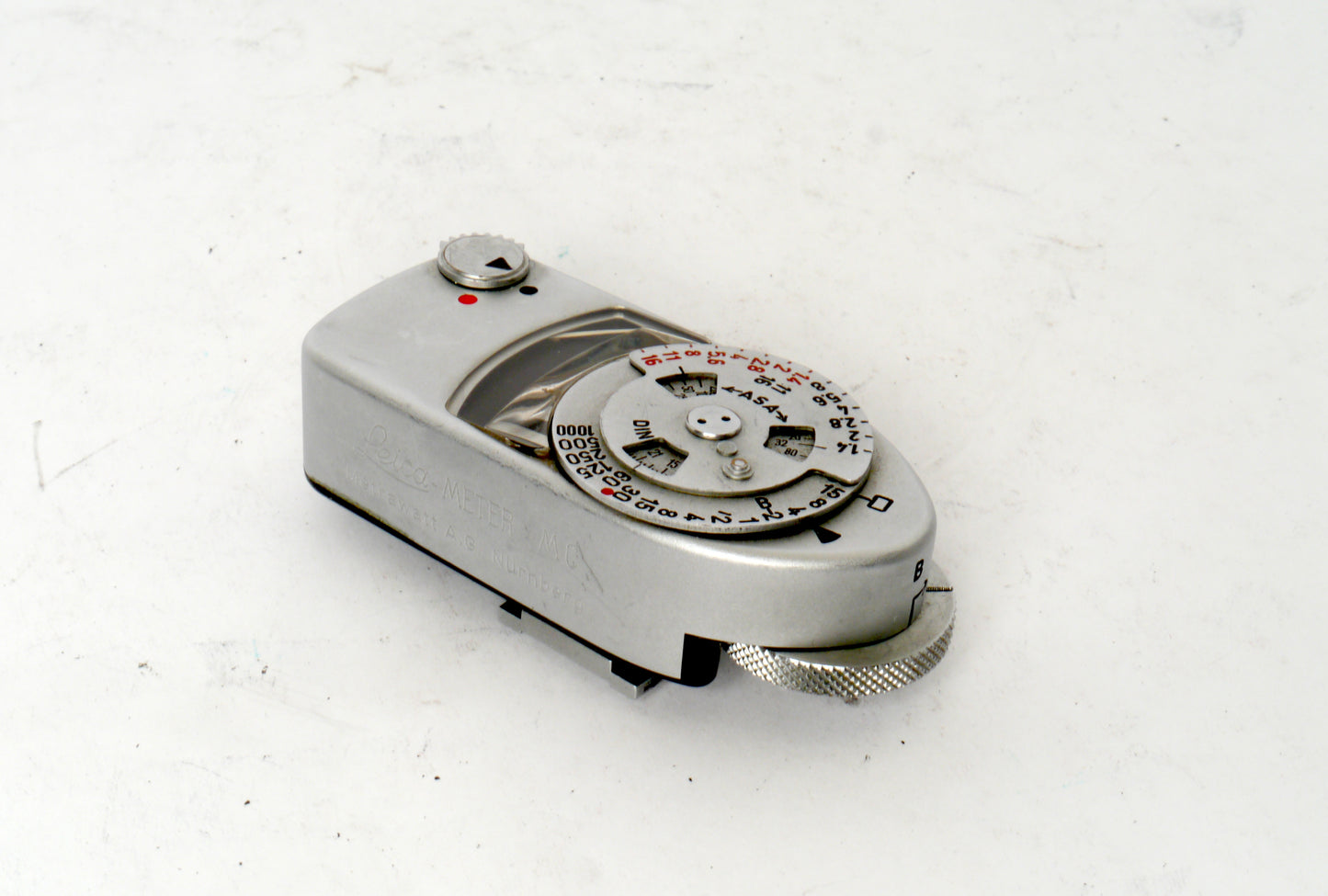 Leica M2 Gehäuse chrom 2. Ausführung “lever rewind” mit Leicameter MC – guter Zustand