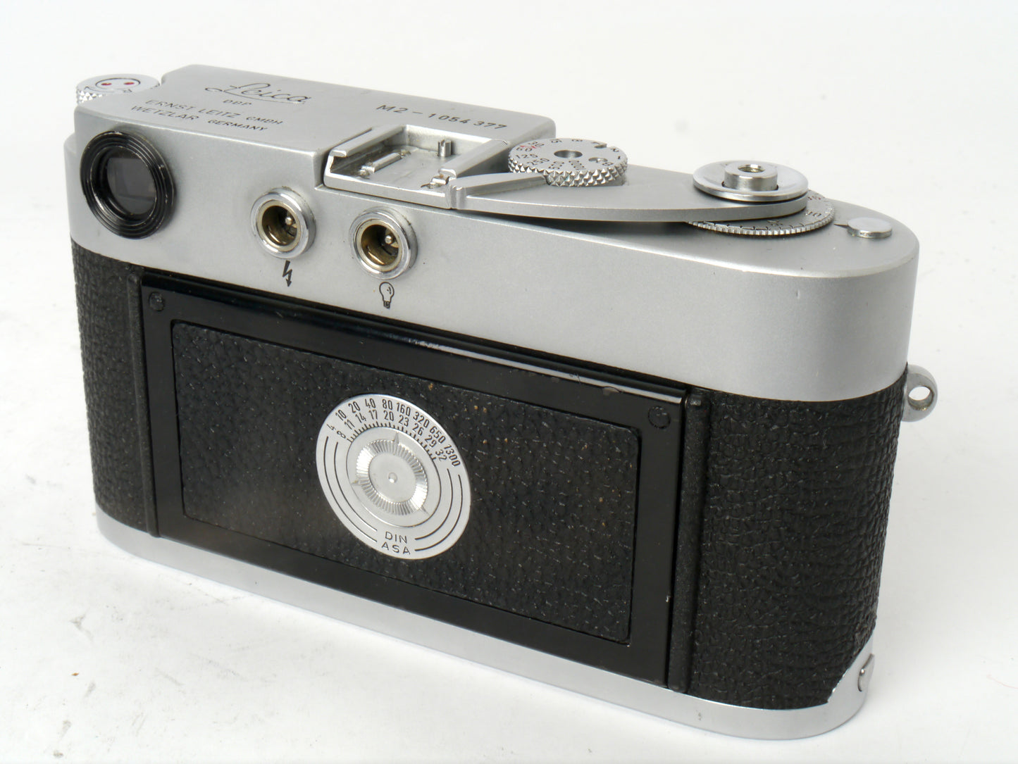 Leica M2 Gehäuse chrom 2. Ausführung “lever rewind” mit Leicameter MC – guter Zustand