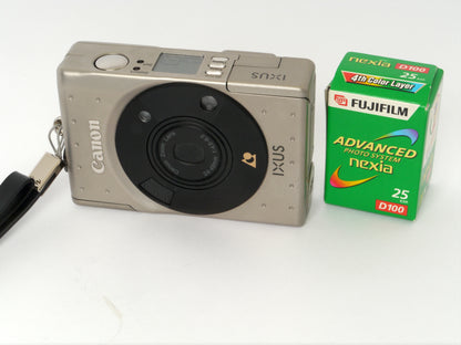 Canon Ixus APS-C Kamera – sehr guter Zustand