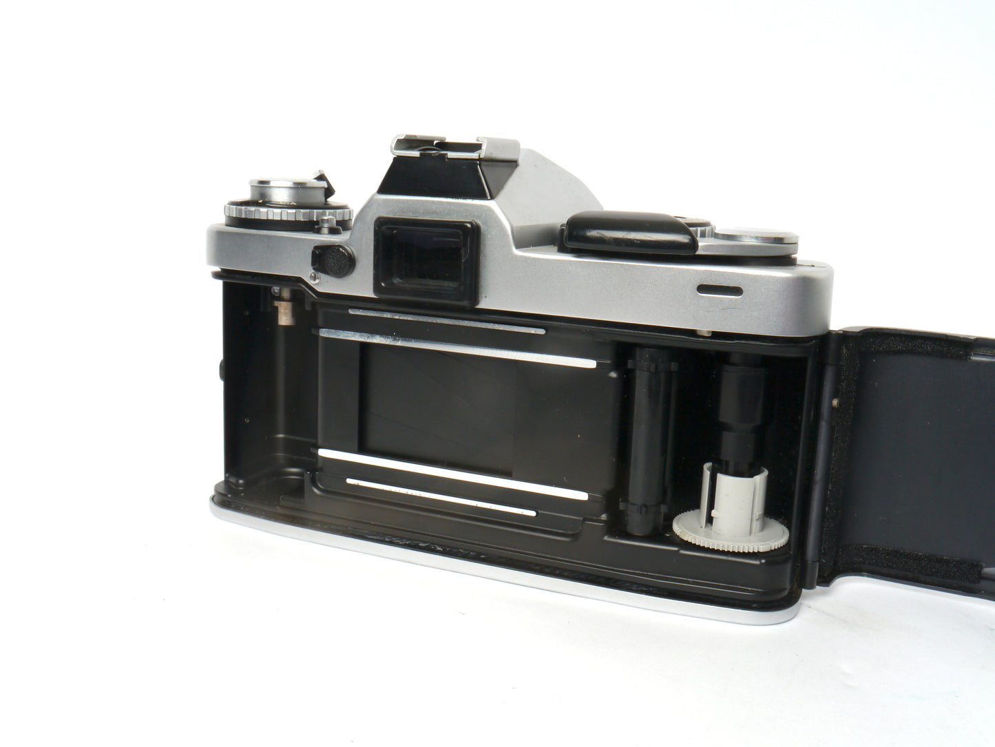 Minolta XD-7 Gehäuse chrom mit XD Winder – guter Zustand