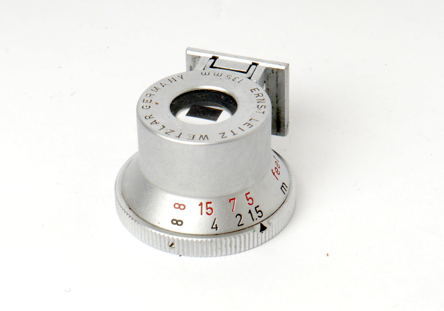 Leica Sucher SHOOC 135mm chrom – guter Zustand