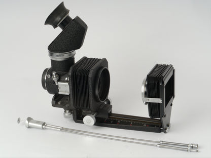 Leica Visoflex I Spiegelkasten Art. PLOOT mit 45° 4× Lupe Art. PEGOO, original Doppeldrahtauslöser– sehr guter Zustand