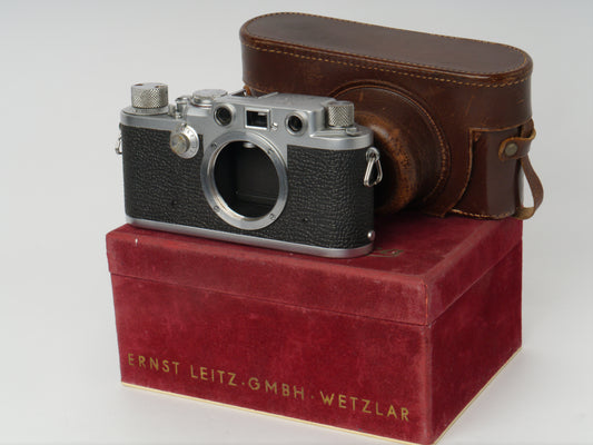 Leica IIIf chrom red Dial Gehäuse Art. LOOHW – sehr guter Zustand