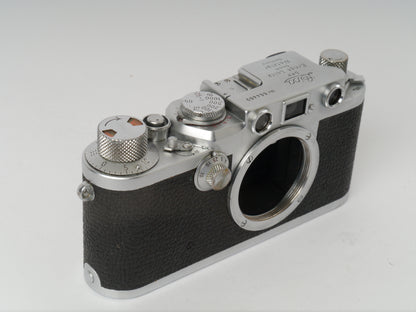Leica IIIf chrom red Dial Gehäuse Art. LOOHW – sehr guter Zustand