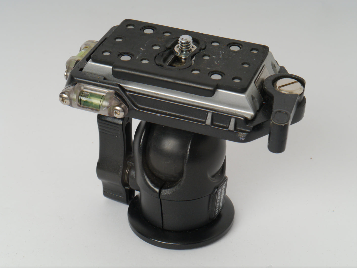 Velbon QHD-61Q Magnesium Kugelkopf – guter Zustand