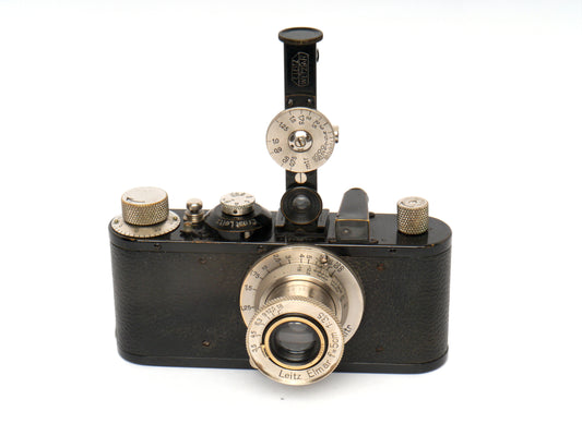 Leica Standard ( ModeI E ) mit Elmar 3,5/ 5 cm nickel – guter Zustand