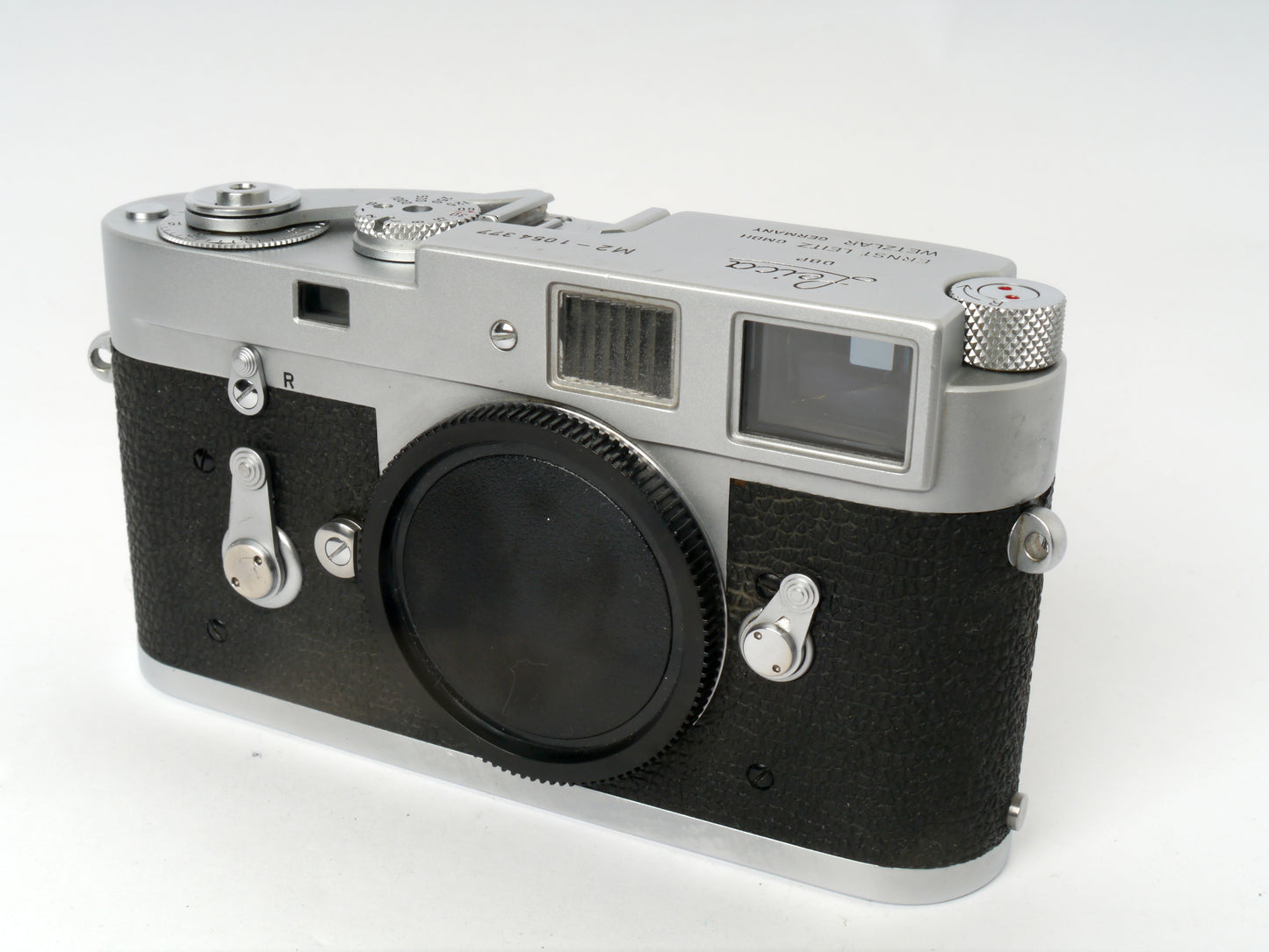 Leica M2 Gehäuse chrom 2. Ausführung “lever rewind” mit Leicameter MC – guter Zustand