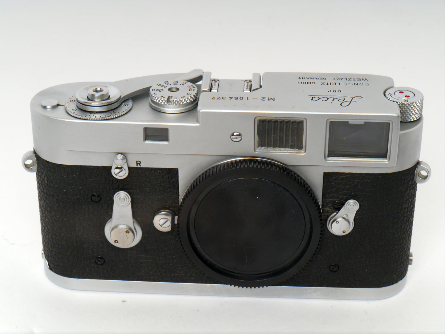 Leica M2 Gehäuse chrom 2. Ausführung “lever rewind” mit Leicameter MC – guter Zustand