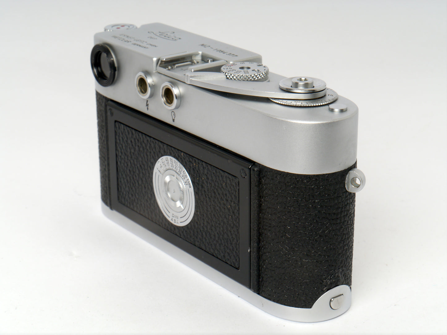 Leica M2 Gehäuse chrom 2. Ausführung “lever rewind” mit Leicameter MC – guter Zustand