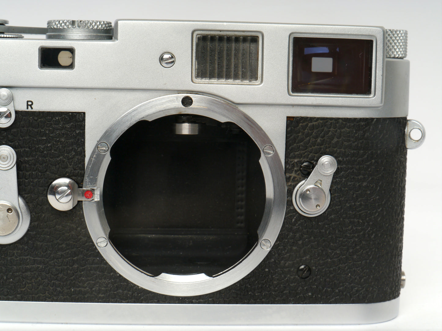 Leica M2 Gehäuse chrom 2. Ausführung “lever rewind” mit Leicameter MC – guter Zustand