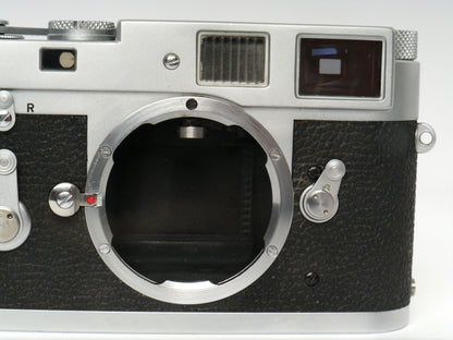 Leica M2 Gehäuse chrom 2. Ausführung “lever rewind” mit Leicameter MC – guter Zustand