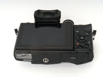 OM System OM-D E-10 Gehäuse schwarz – guter Zustand