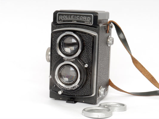 Rollei Rolleicord II Model 4, Set mit Carl Zeiss Triotar 3,5/ 75mm – außergewöhnliches Sammlerset – sehr guter Zustand