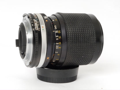 Nikon MF 3,5/ 35-105mm AIS – guter Zustand