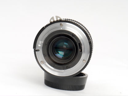 Nikon MF 3,5/ 35-105mm AIS – guter Zustand