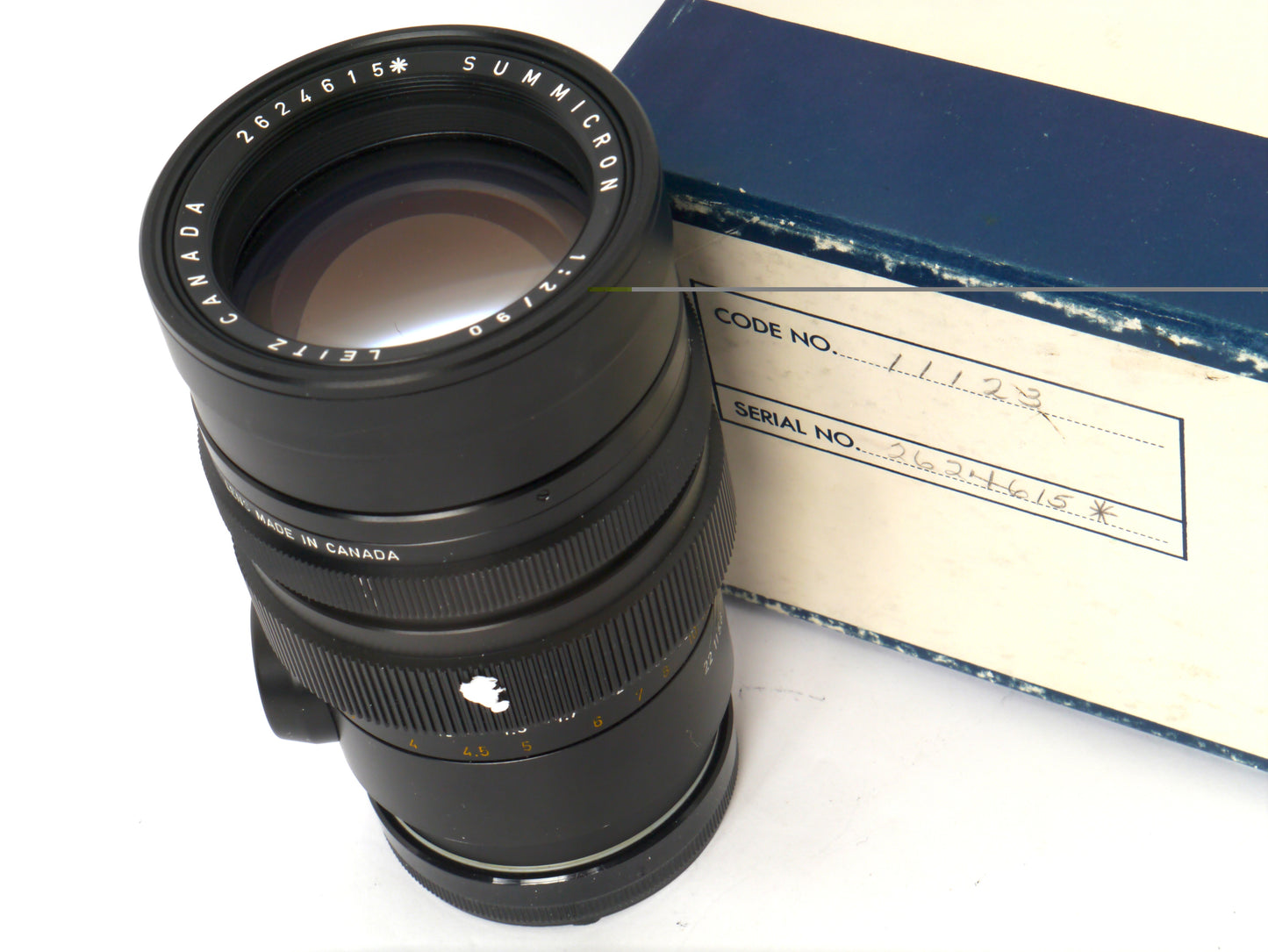 Leica Summicron M 2/90mm schwarz Art. 11123, 2. Version mit * – guter Zustand