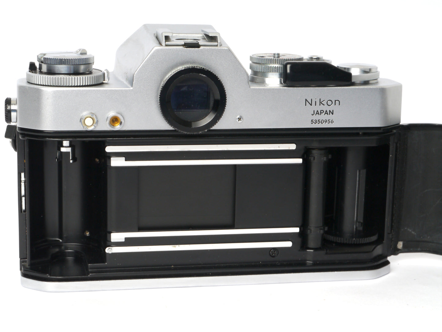 Nikon EL Gehäuse chrom – sehr guter Zustand vom Händler