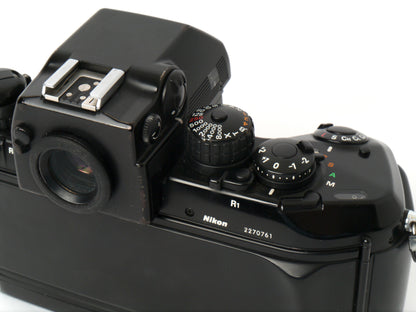 Nikon F 4 Gehäuse – guter Zustand