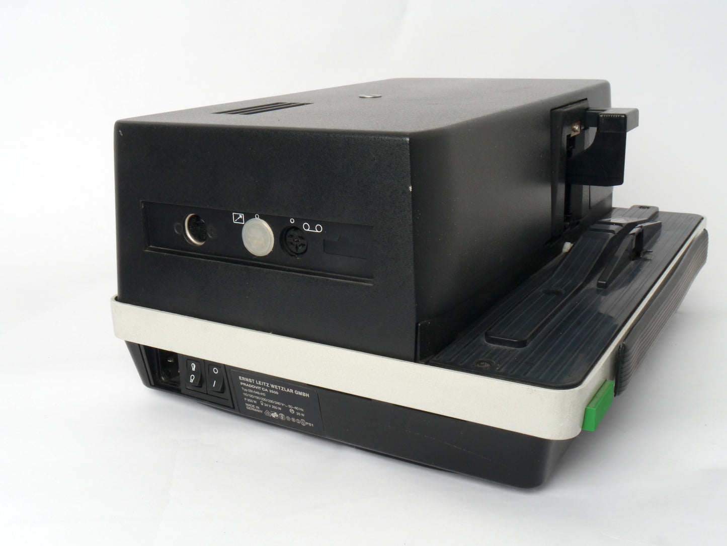 Leica Pradovit CA 2500 Diaprojektor mit Colorplan-P 2,5/90mm – guter Zustand