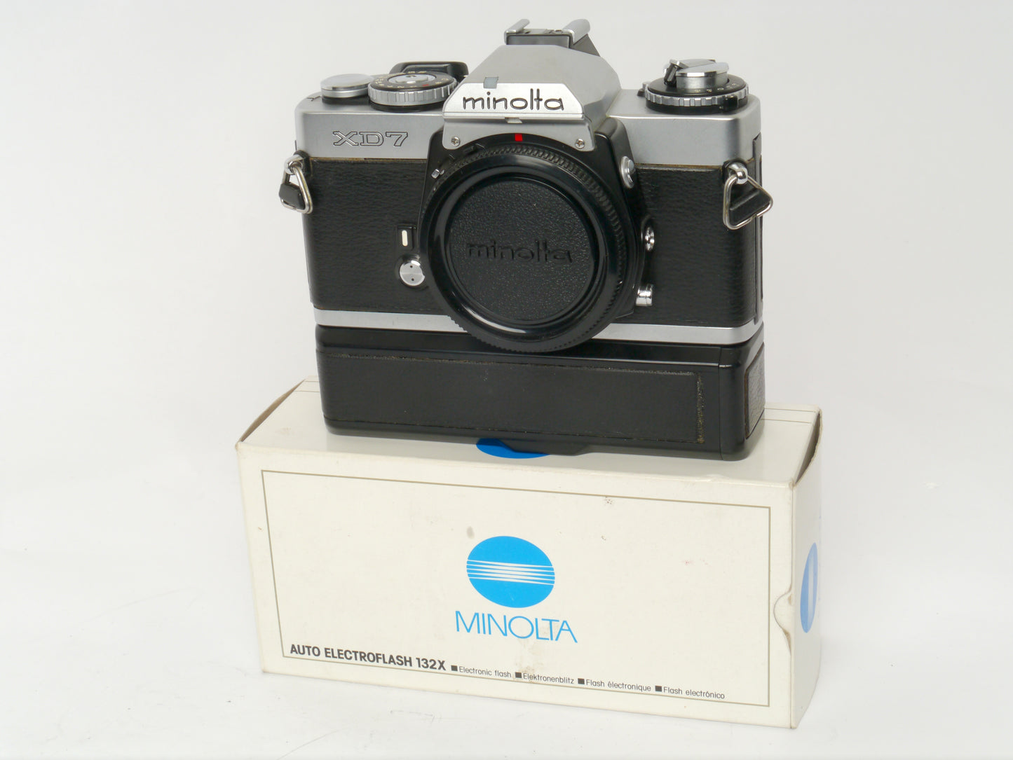 Minolta XD-7 Gehäuse chrom mit XD Winder – guter Zustand