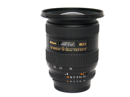 Nikon AF 3,5-4,5/ 18-35mm D, ED – guter Zustand